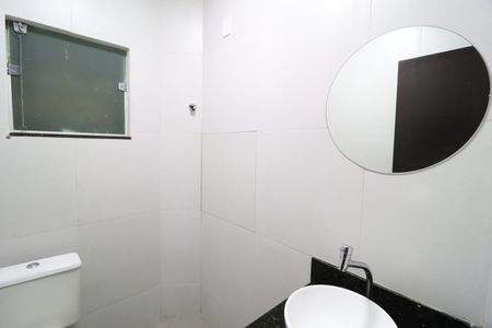 Casa para alugar com 250m², 5 quartos e 5 vagasLavabo