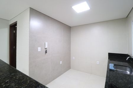 Casa para alugar com 250m², 5 quartos e 5 vagasCozinha da área de lazer