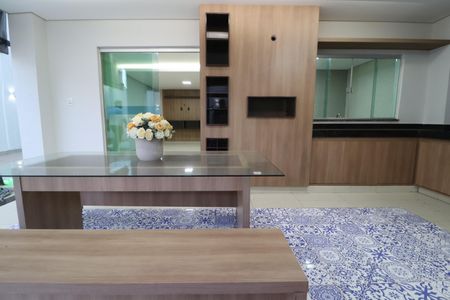 Casa para alugar com 250m², 5 quartos e 5 vagasVaranda gourmet