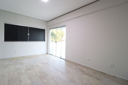Casa para alugar com 250m², 5 quartos e 5 vagasSuíte 3