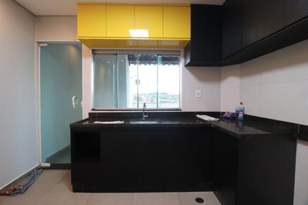 Casa para alugar com 250m², 5 quartos e 5 vagasCozinha