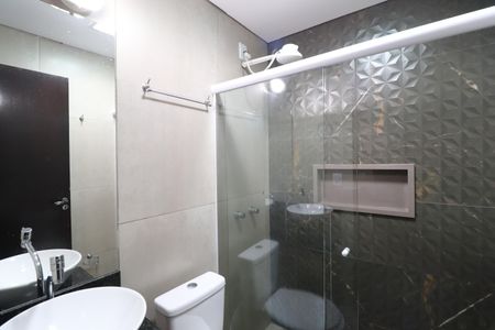 Casa para alugar com 250m², 5 quartos e 5 vagasBanheiro da Suíte 1