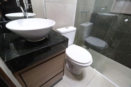 Casa para alugar com 250m², 5 quartos e 5 vagasBanheiro da Suíte 1