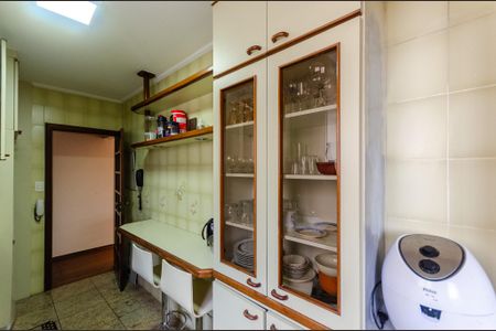 Apartamento à venda com 185m², 2 quartos e 1 vaga Apartamento à venda com 185m², 2 quartos e 1 vagaCozinha