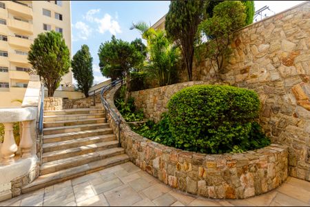 Apartamento à venda com 185m², 2 quartos e 1 vaga Apartamento à venda com 185m², 2 quartos e 1 vagaÁrea comum