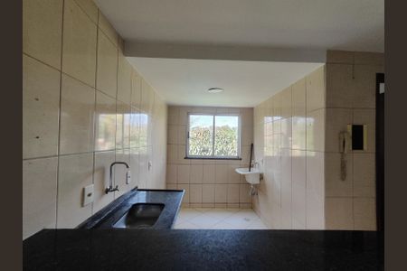 Apartamento para alugar com 45m², 2 quartos e sem vagaCozinha e Área de Serviço