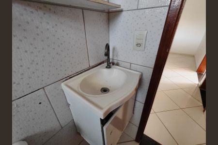 Apartamento para alugar com 43m², 2 quartos e sem vagaBanheiro