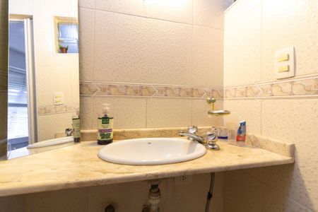 Apartamento à venda com 100m², 3 quartos e sem vaga Apartamento à venda com 100m², 3 quartos e sem vagaBanheiro da Suíte