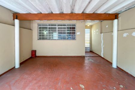 Casa à venda com 135m², 2 quartos e 2 vagas Casa à venda com 135m², 2 quartos e 2 vagasGaragem