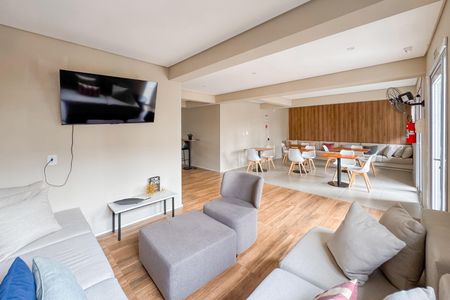 Apartamento à venda com 29m², 1 quarto e sem vaga Apartamento à venda com 29m², 1 quarto e sem vagaÁrea comum - Salão de festas