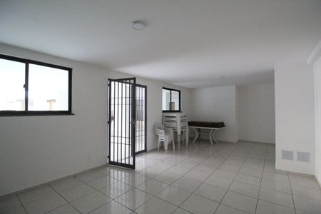 Apartamento para alugar com 91m², 2 quartos e 1 vagaÁrea comum - Salão de festas