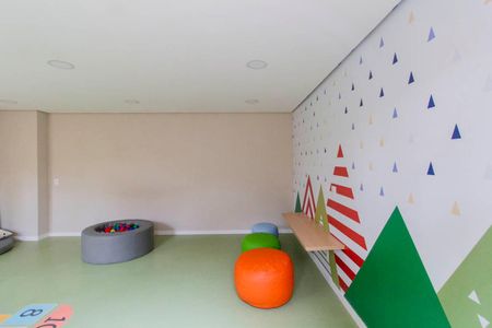 Apartamento à venda com 34m², 2 quartos e sem vaga Apartamento à venda com 34m², 2 quartos e sem vagaÁrea Comum - Brinquedoteca