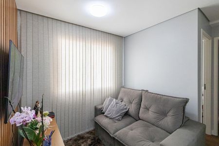 Sala de apartamento para alugar com 2 quartos, 34m² em Cidade Patriarca, São Paulo