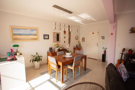 Apartamento à venda com 112m², 2 quartos e 1 vagaSala de Jantar