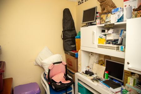 Casa à venda com 112m², 3 quartos e 2 vagas Casa à venda com 112m², 3 quartos e 2 vagasQuarto 3