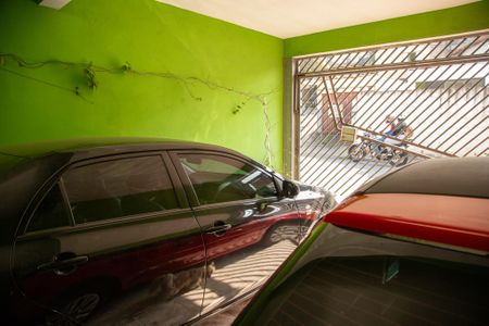 Casa à venda com 112m², 3 quartos e 2 vagas Casa à venda com 112m², 3 quartos e 2 vagasGaragem