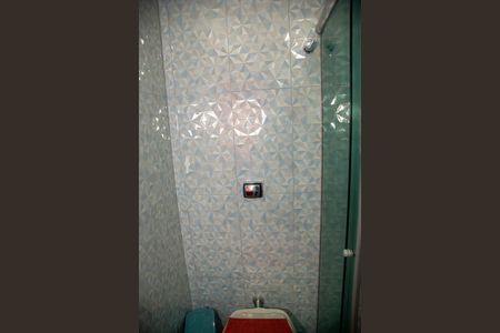 Casa à venda com 112m², 3 quartos e 2 vagas Casa à venda com 112m², 3 quartos e 2 vagasBanheiro da Suíte