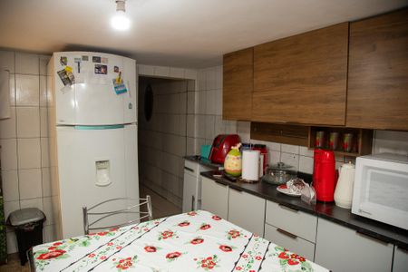 Casa à venda com 112m², 3 quartos e 2 vagas Casa à venda com 112m², 3 quartos e 2 vagasCozinha