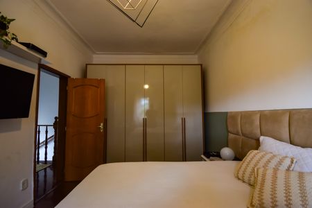 Casa de condomínio à venda com 1000m², 4 quartos e 2 vagas Casa de condomínio à venda com 1000m², 4 quartos e 2 vagasQuarto 3