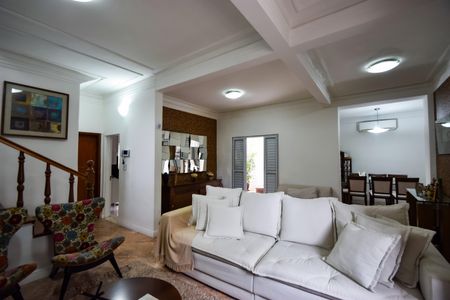 Casa de condomínio à venda com 1000m², 4 quartos e 2 vagas Casa de condomínio à venda com 1000m², 4 quartos e 2 vagasSala