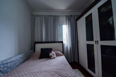 Casa de condomínio à venda com 1000m², 4 quartos e 2 vagas Casa de condomínio à venda com 1000m², 4 quartos e 2 vagasQuarto 4