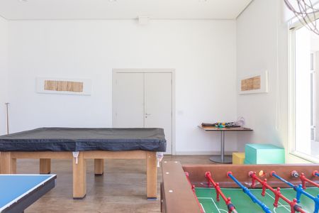Apartamento à venda com 148m², 3 quartos e 2 vagas Apartamento à venda com 148m², 3 quartos e 2 vagasÁrea comum - Sala de Jogos
