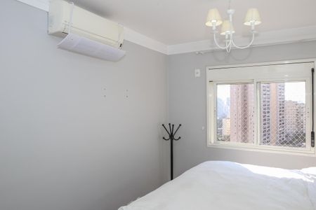 Apartamento à venda com 148m², 3 quartos e 2 vagas Apartamento à venda com 148m², 3 quartos e 2 vagasSuíte 1