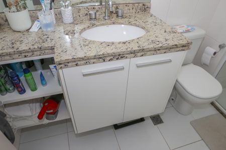 Apartamento à venda com 148m², 3 quartos e 2 vagas Apartamento à venda com 148m², 3 quartos e 2 vagasBanheiro da Suíte 3