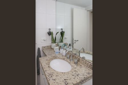 Apartamento à venda com 148m², 3 quartos e 2 vagas Apartamento à venda com 148m², 3 quartos e 2 vagasBanheiro da Suíte 3