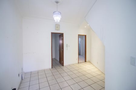 Sala de casa de condomínio à venda com 3 quartos, 70m² em Alvorada, Contagem