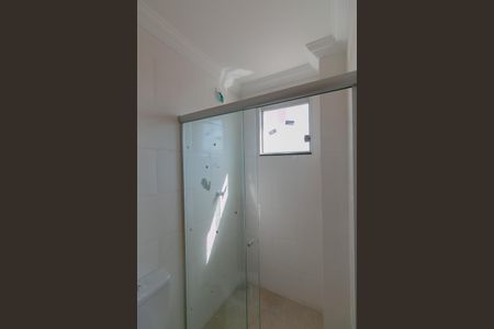 Apartamento à venda com 120m², 3 quartos e 2 vagas Apartamento à venda com 120m², 3 quartos e 2 vagasSuíte Banheiro
