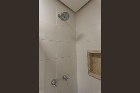 Apartamento à venda com 88m², 3 quartos e 1 vaga Apartamento à venda com 88m², 3 quartos e 1 vagaBanheiro