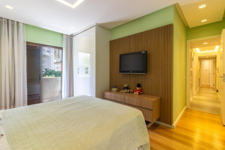 Apartamento para alugar com 207m², 3 quartos e 4 vagas Apartamento para alugar com 207m², 3 quartos e 4 vagasSuíte 3