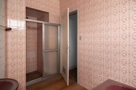 Apartamento à venda com 142m², 2 quartos e sem vaga Apartamento à venda com 142m², 2 quartos e sem vagaBanheiro Social