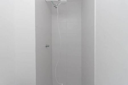 Apartamento para alugar com 33m², 2 quartos e sem vaga Apartamento para alugar com 33m², 2 quartos e sem vagaBanheiro