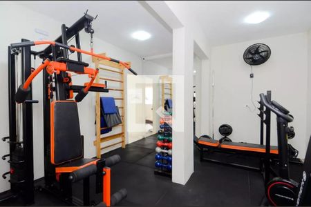 Apartamento à venda com 70m², 2 quartos e 1 vaga Apartamento à venda com 70m², 2 quartos e 1 vagaÁrea comum - Academia