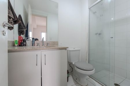 Apartamento à venda com 42m², 1 quarto e 1 vagaBanheiro da Suíte 1