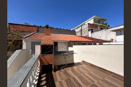 Casa à venda com 145m², 3 quartos e 2 vagas Casa à venda com 145m², 3 quartos e 2 vagasChurrasqueira