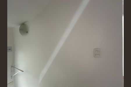 Casa à venda com 145m², 3 quartos e 2 vagas Casa à venda com 145m², 3 quartos e 2 vagasSala