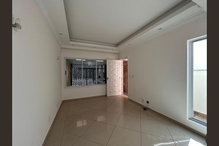 Casa à venda com 145m², 3 quartos e 2 vagas Casa à venda com 145m², 3 quartos e 2 vagasSala