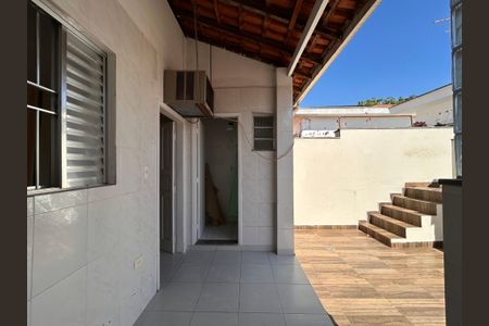 Casa à venda com 145m², 3 quartos e 2 vagas Casa à venda com 145m², 3 quartos e 2 vagasÁrea de Serviço