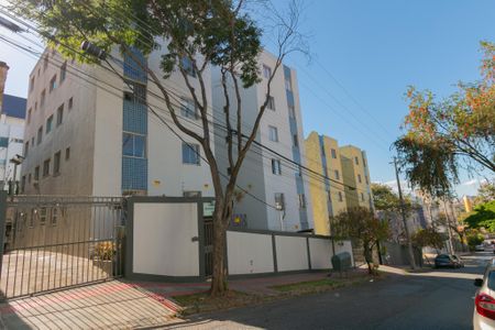 Apartamento à venda com 75m², 2 quartos e 2 vagasFachada