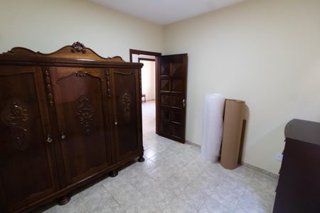 Casa à venda com 202m², 3 quartos e 6 vagas Casa à venda com 202m², 3 quartos e 6 vagasQuarto 1