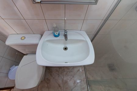 Casa à venda com 202m², 3 quartos e 6 vagas Casa à venda com 202m², 3 quartos e 6 vagasBanheiro de Serviço