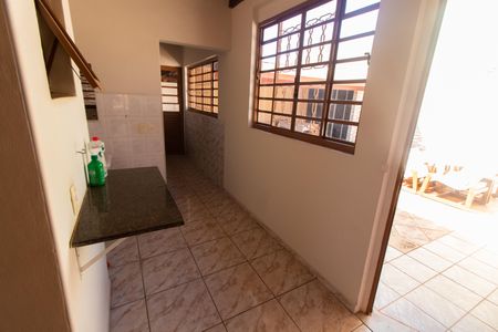 Casa à venda com 202m², 3 quartos e 6 vagas Casa à venda com 202m², 3 quartos e 6 vagasÁrea de Serviço