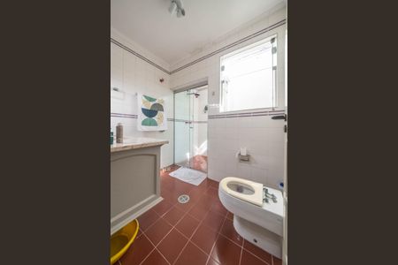 Casa para alugar com 190m², 3 quartos e 2 vagasBanheiro Social