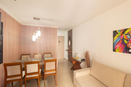 Apartamento para alugar com 67m², 3 quartos e 1 vaga Apartamento para alugar com 67m², 3 quartos e 1 vagaSala