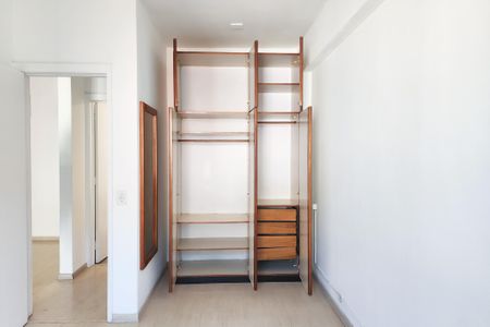 Apartamento à venda com 50m², 1 quarto e 1 vaga Apartamento à venda com 50m², 1 quarto e 1 vagaQuarto