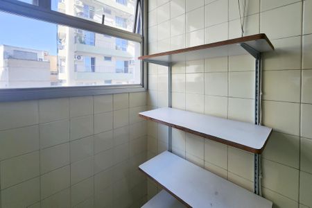Apartamento à venda com 50m², 1 quarto e 1 vaga Apartamento à venda com 50m², 1 quarto e 1 vagaÁrea de serviço