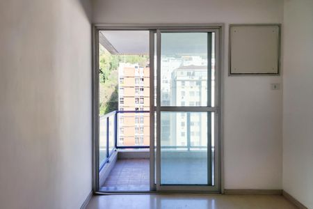Apartamento à venda com 50m², 1 quarto e 1 vaga Apartamento à venda com 50m², 1 quarto e 1 vagaSala